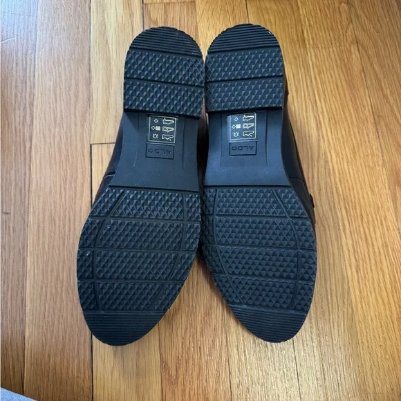 Aldo Black Loafer Shoes - Picture 3 of 3